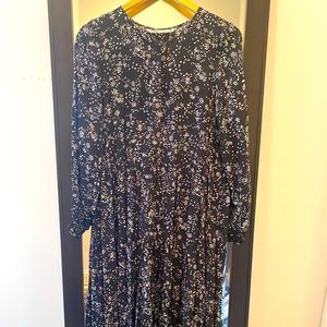 ZARA, Black and White Floral Dress, size large